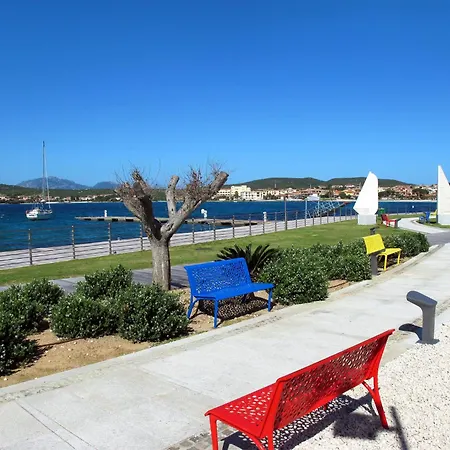 Iris 7- Terza By Interhome